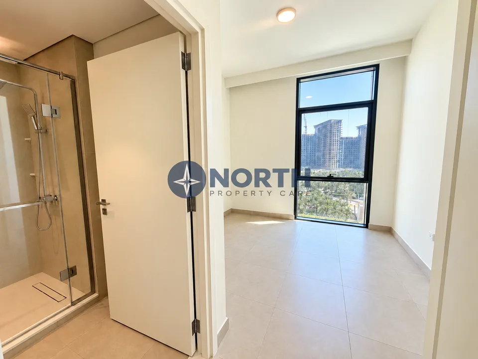 Finished bedroom walls beside the bathroom doorway at Parkside Views