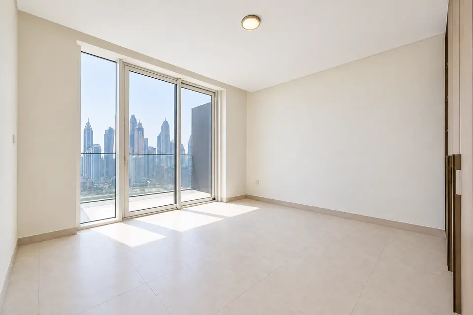 Bedroom and window at Beach Mansion after interior walls-and-ceilings painting